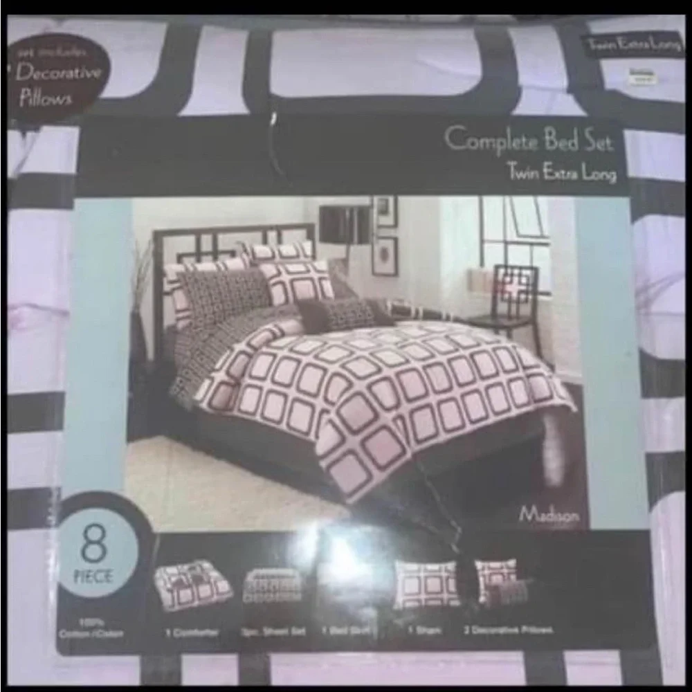 Madison Pink and Black Comforter Set for a Chic Bedroom
